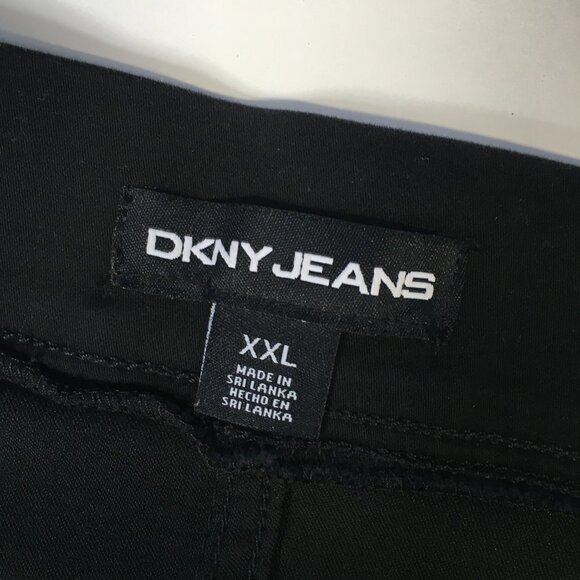 DKNKY Pull On Black Stretch Bermuda Shorts Size XXL - Picture 9 of 11